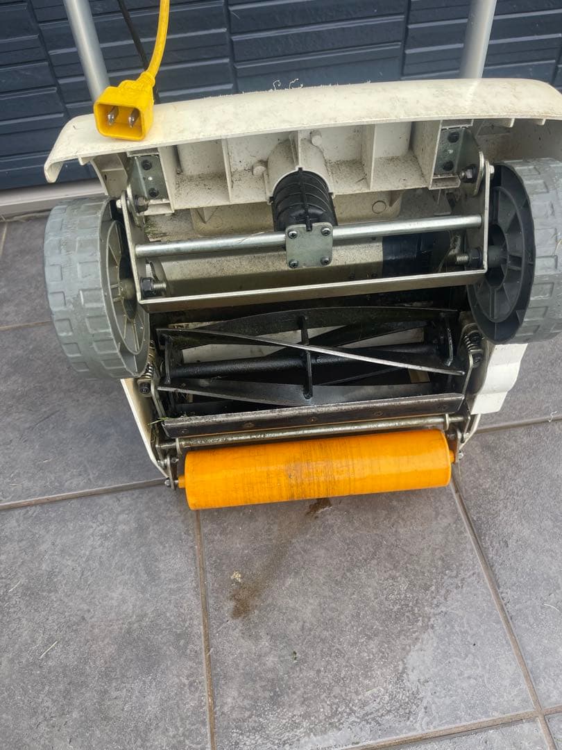 RYOBI 芝刈り機 LM-2810