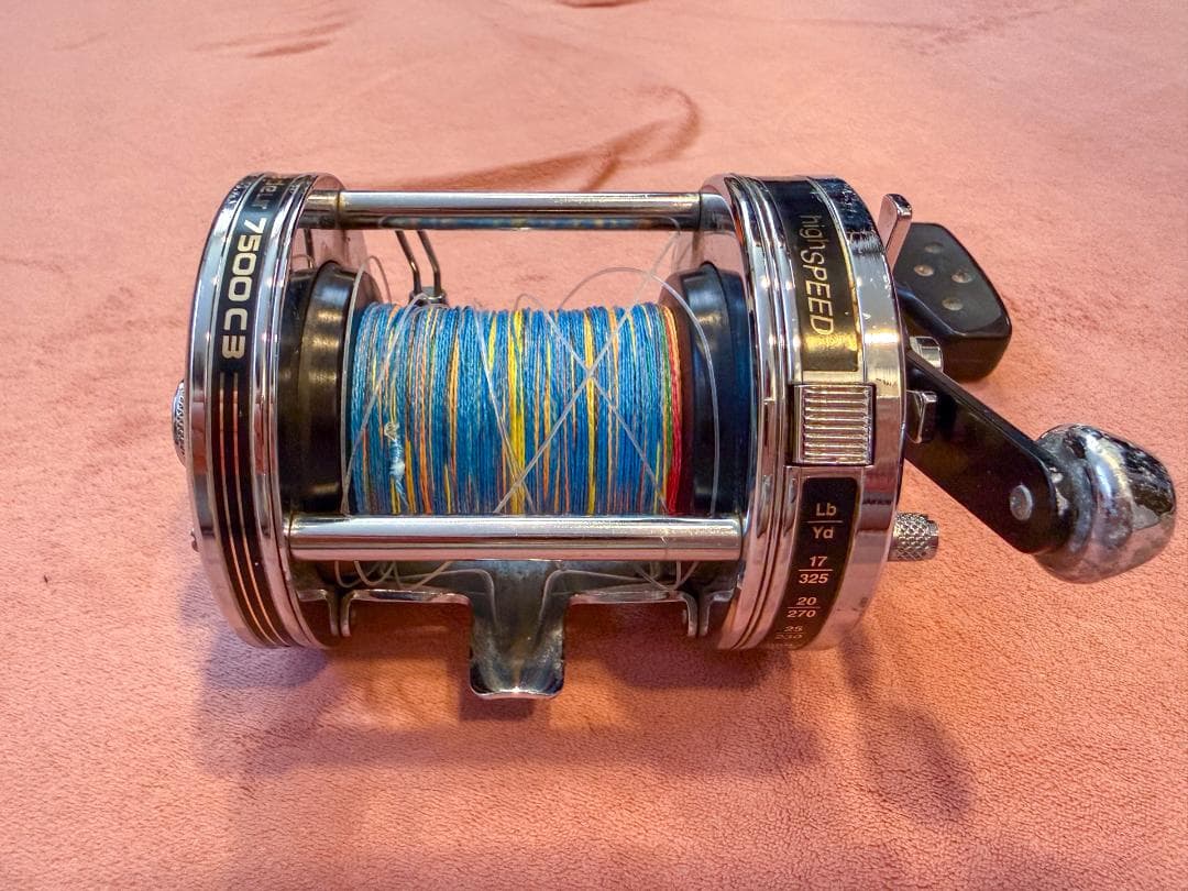 Ambassadeur 7500C3 右ハンドル両軸リール