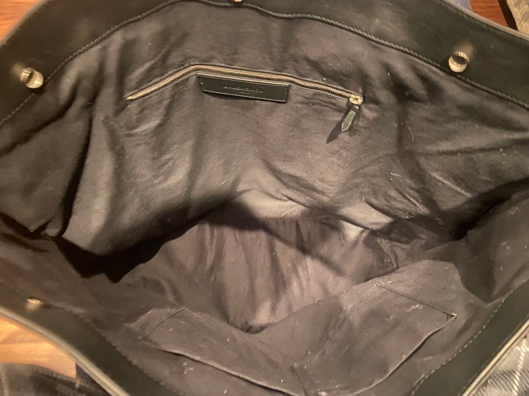 BALENCIAGA ブラック レザー トートバッグ