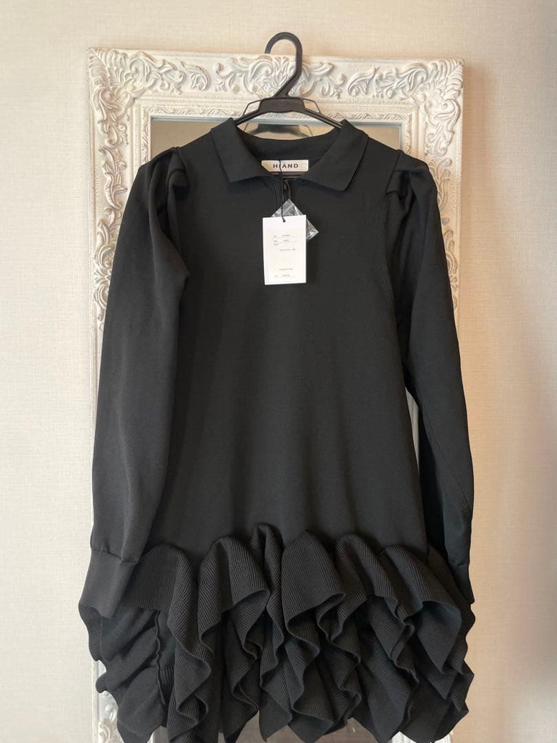 ワンピース HIAND Ruffled-Hem Polo Dress