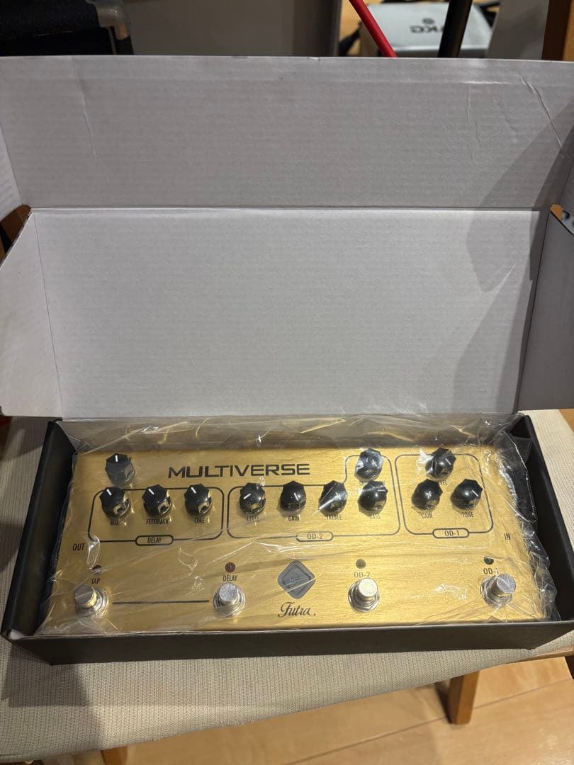 MULTIVERSE ギターエフェクター（ACアダプター付属）　新品未使用