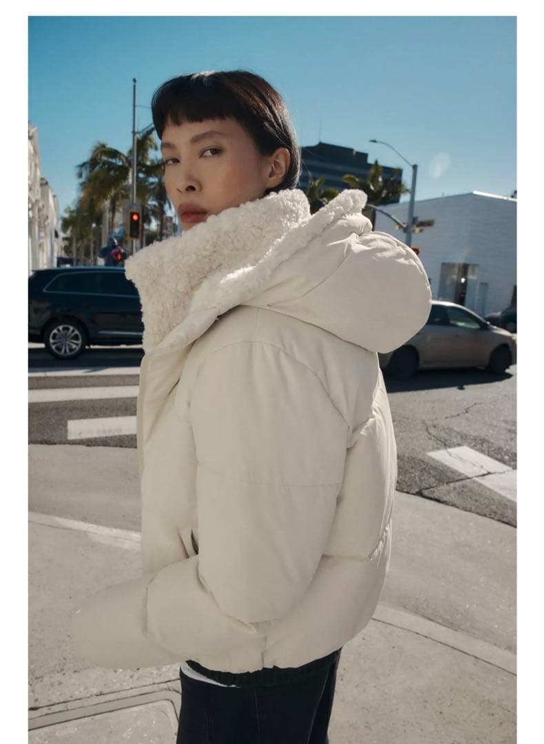 新品　ZARA フェイクシープスキンフード付き撥水ウィンドブレーカーアノラック