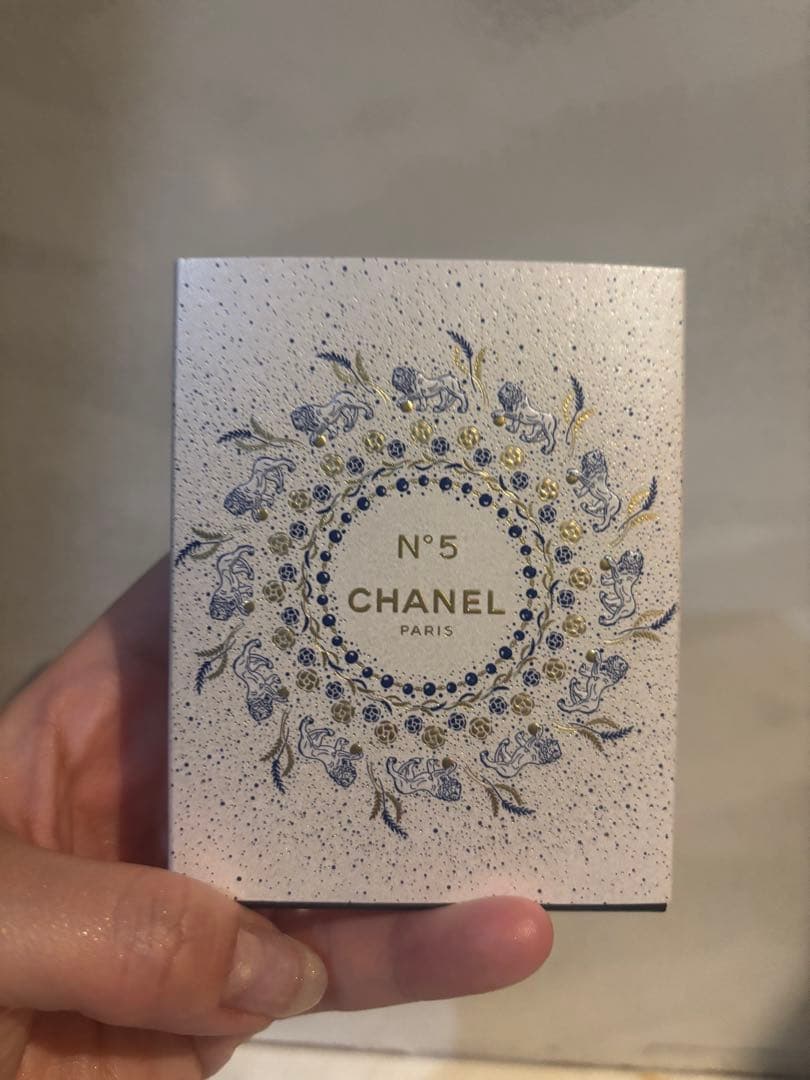 【未開封新品】2025 holiday Collection CHANEL N°