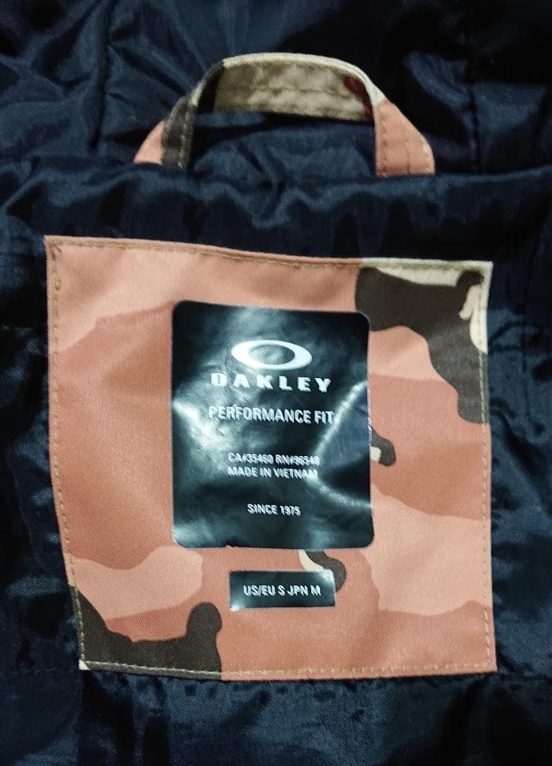 【美品】OAKLEY スノーボードウェア 上下セットM