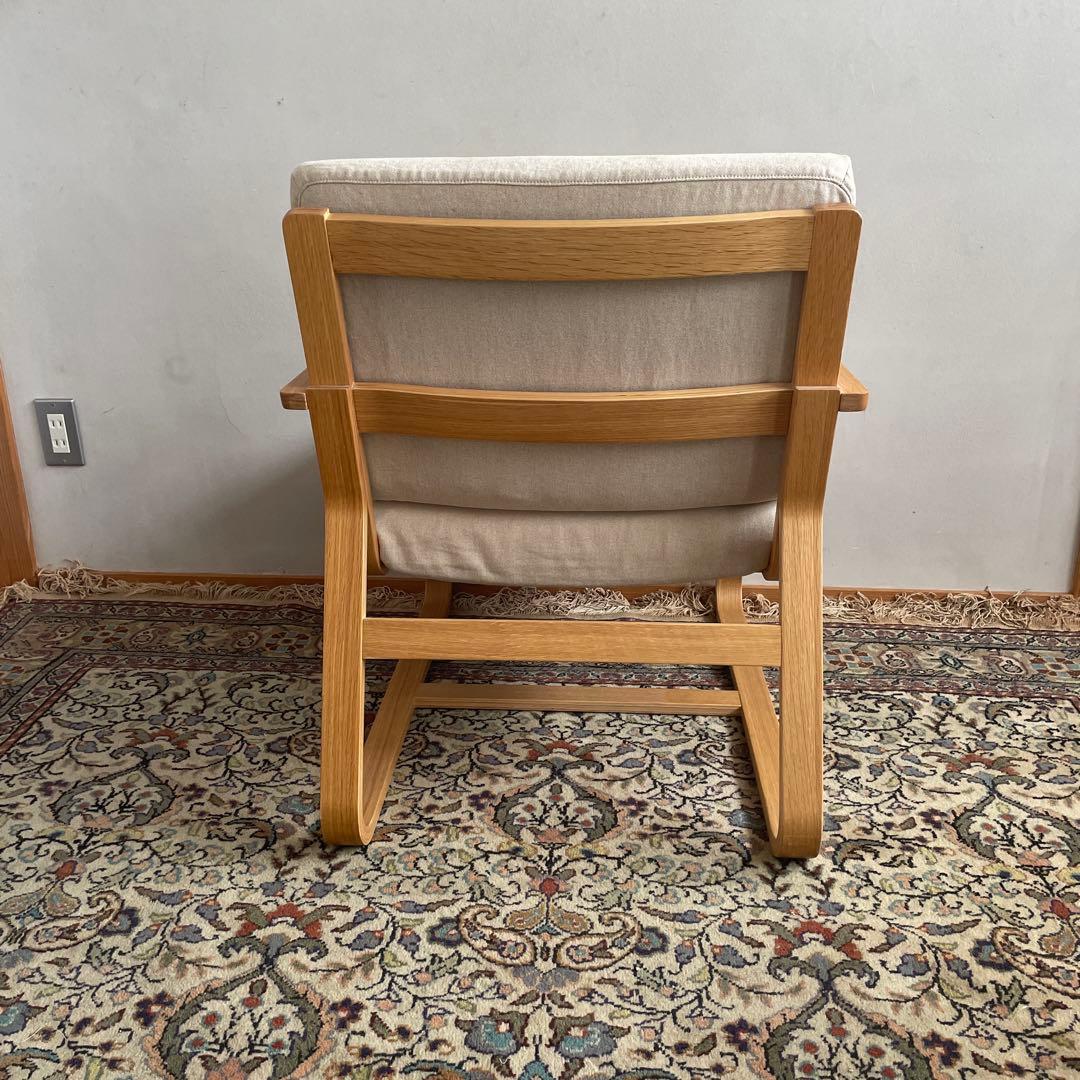 無印良品　リビングでもダイニングでもつかえるソファチェア・オーク材②