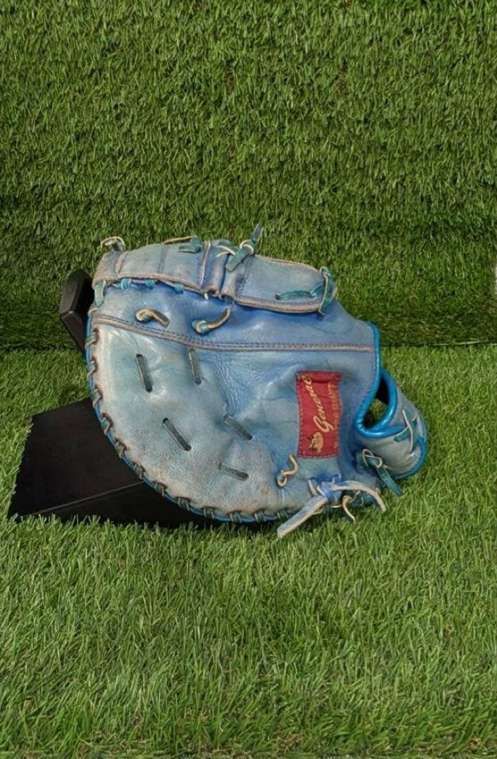 野球ミット　ファーストミット　ゼネラル　ミスタージャイアンツ　王長嶋サイン入り