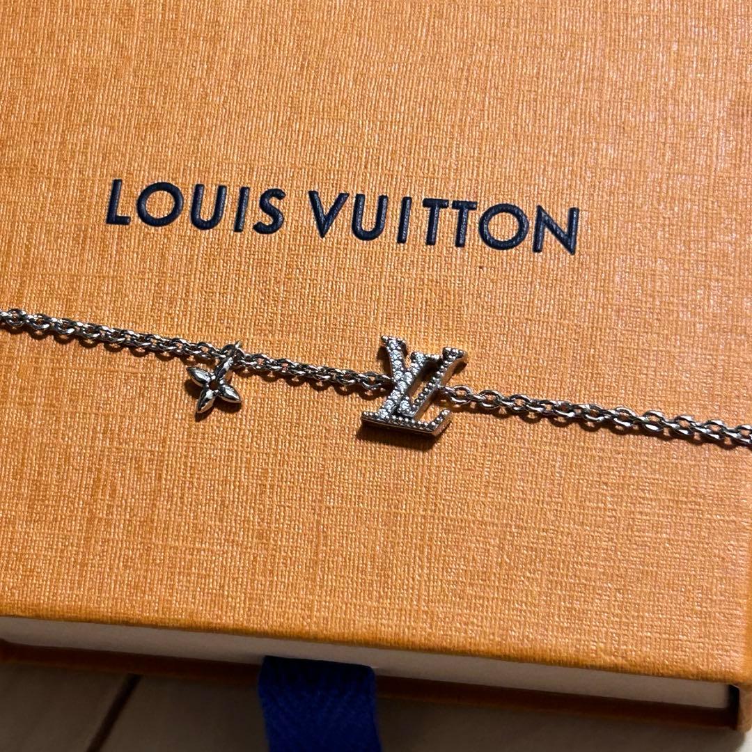 LOUIS VUITTON シルバー ブレスレット