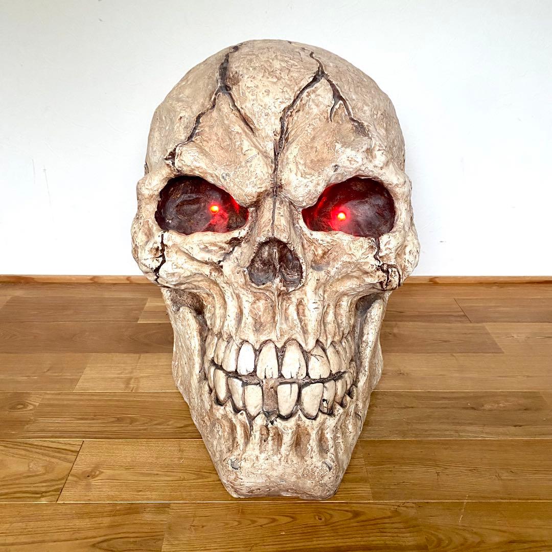 超大型 目が光る 喋る スカル ドクロ 髑髏 高さ約56cm 置物 オブジェ