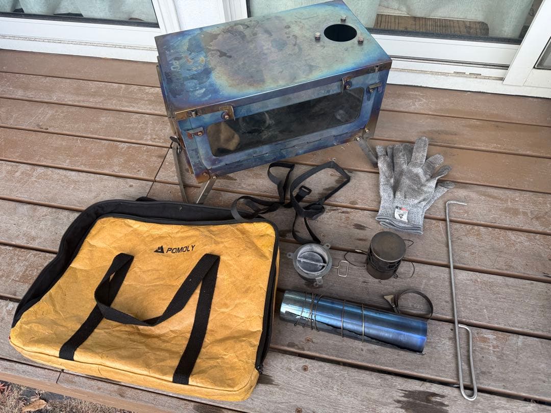 POMOLY チタン　薪ストーブ