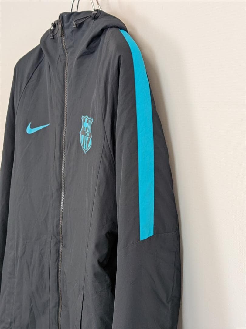 NIKE FCB バルセロナ　中綿 ロングコート S サッカー ベンチコート