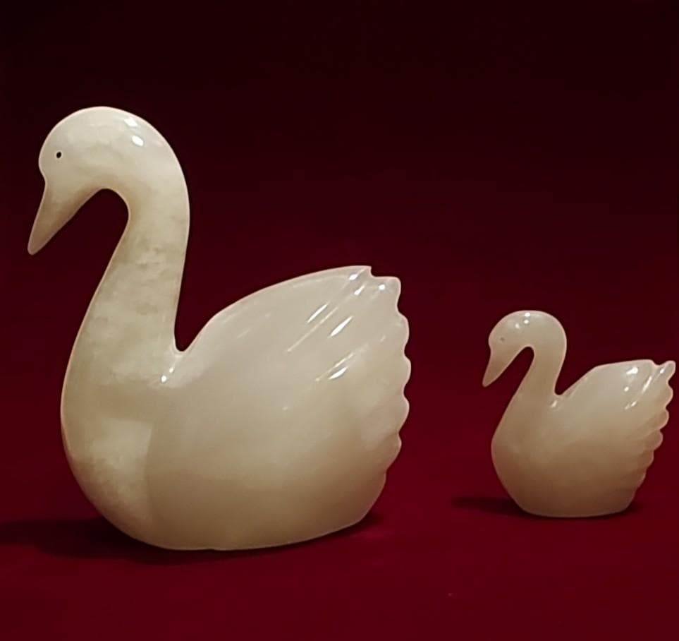 白鳥の親子　（スワン、天然石）