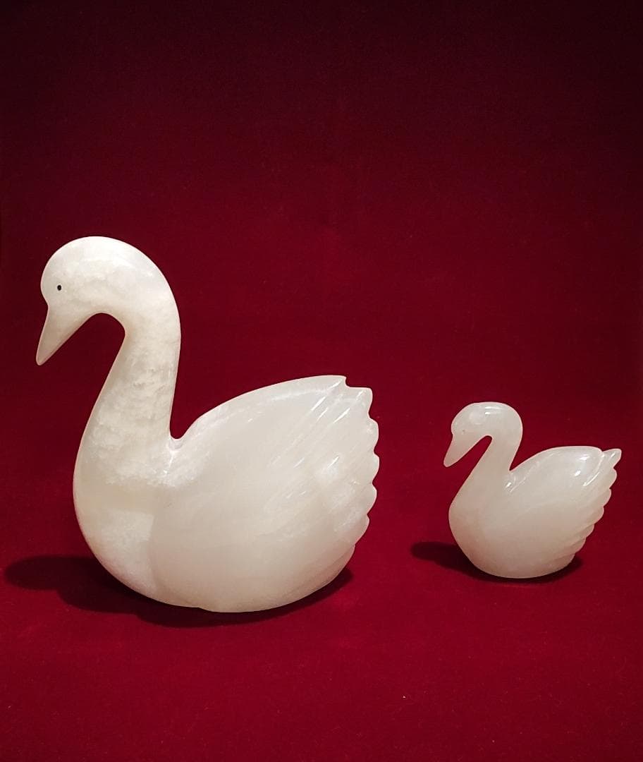白鳥の親子　（スワン、天然石）