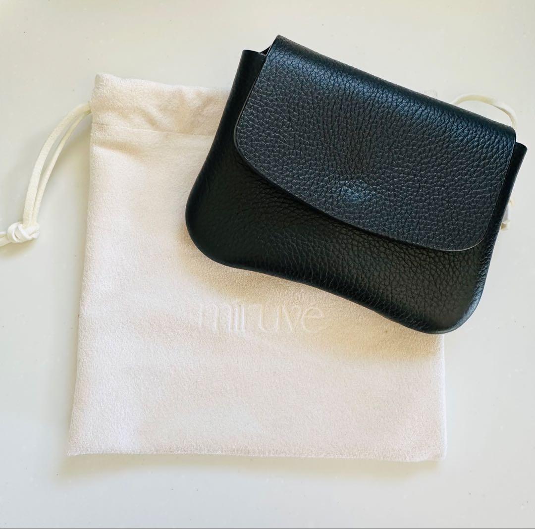 入手困難 miruve ミニウォレット ブラック 韓国