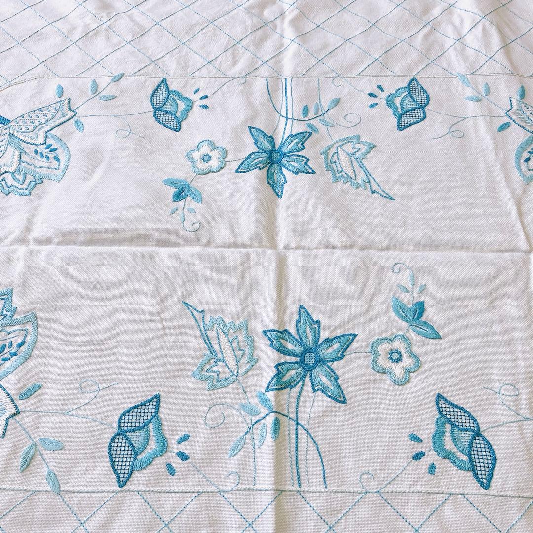 戸塚刺繍　テーブルクロス　ハンドメイド