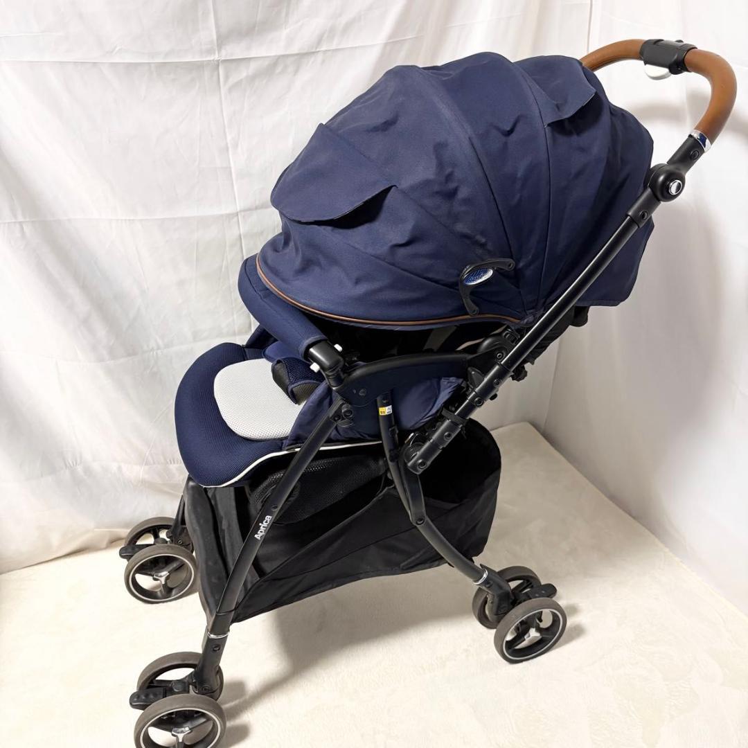 美品 アップリカ ラクーナ ビッテ　クッション レザーハンドル Aprica