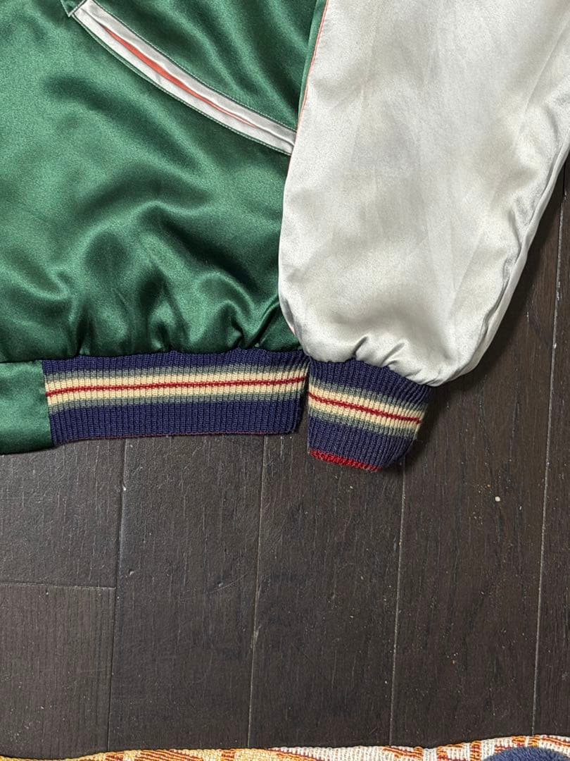 イ*ス様 M18425 リバーシブル スカジャン 虎刺繍 テーラー東洋