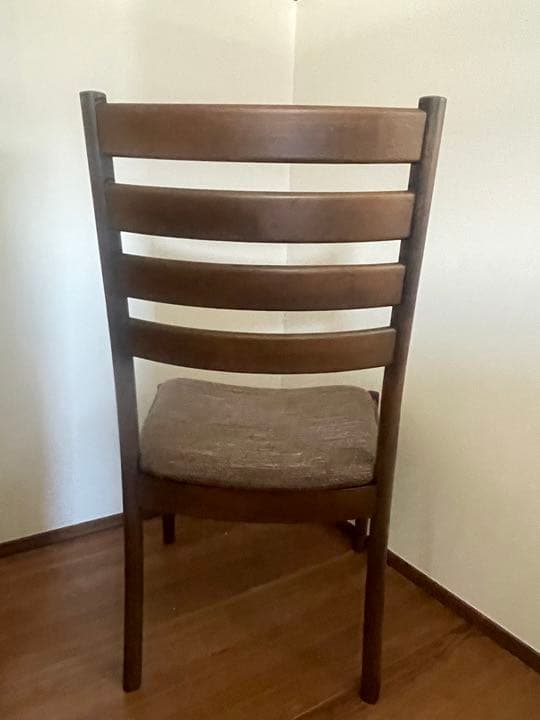 美品　ニトリ　ダイニングチェア(NコレクションC-07F MBR/DR-DMO