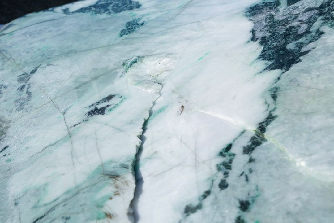 上質翡翠　紫翡翠　緑　ヒスイ　原石　輪切　玉　特大　材料　自然石　鉱石　鉱物