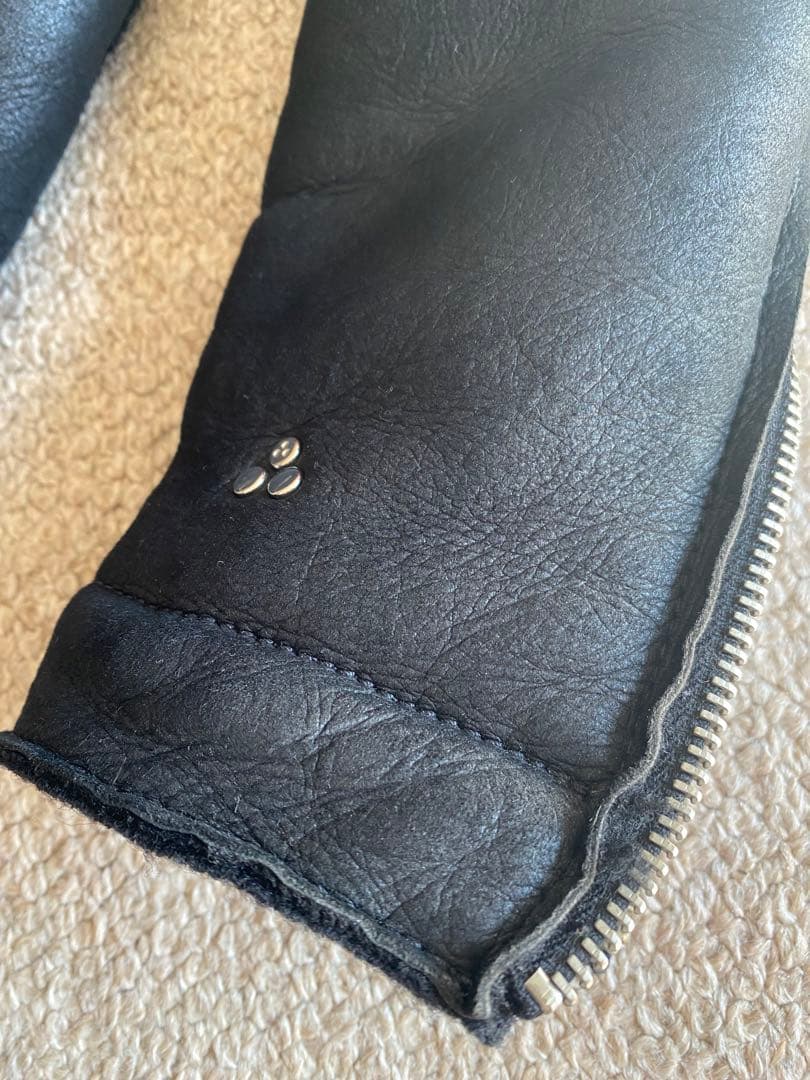 PEUTEREY レディース　レザージャケット38