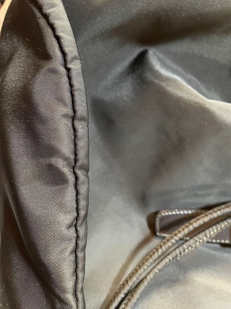 PRADA プラダ　リュック　バックパック　ナイロン　ブラック