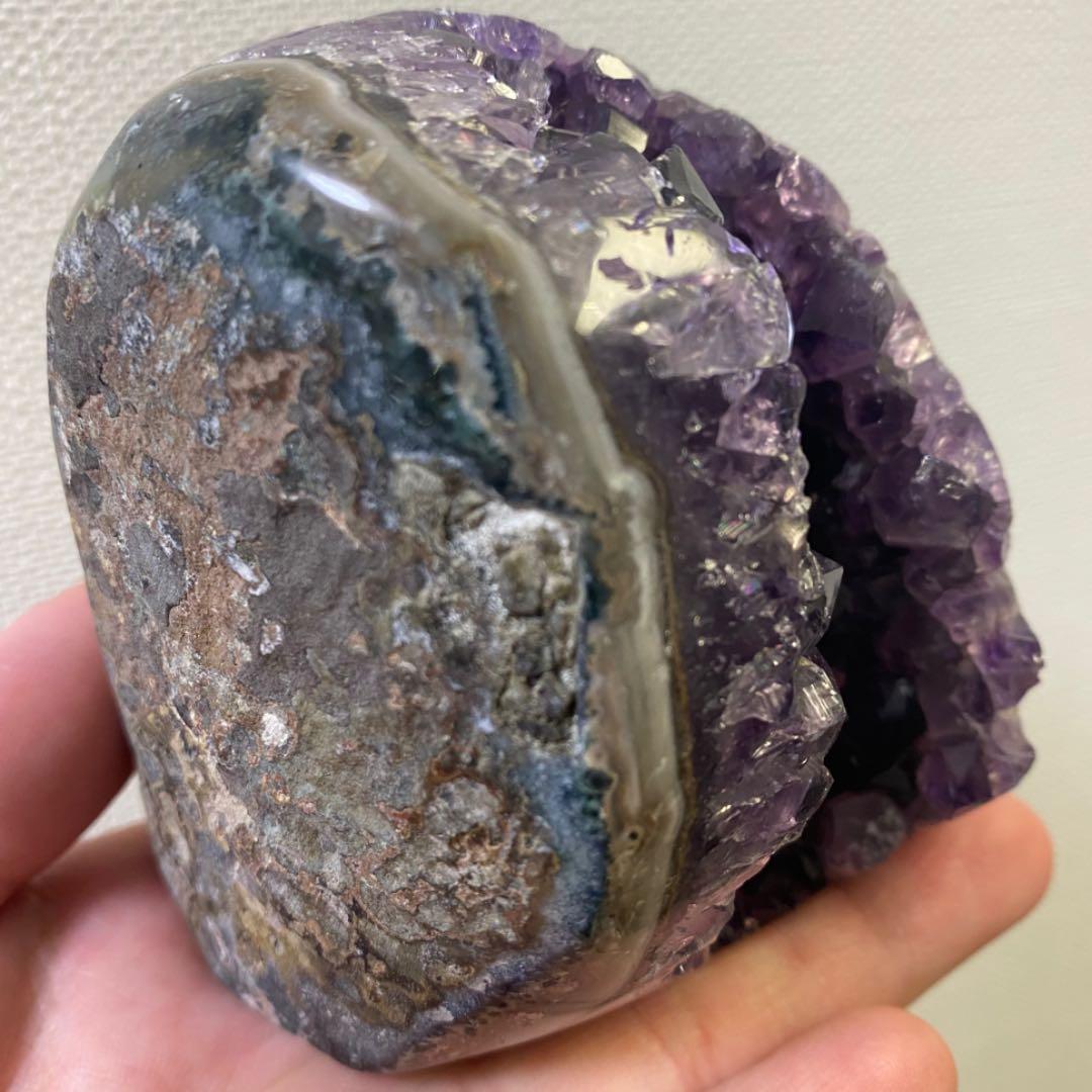 絶品☆濃紫の煌めき キラキラ☆アメジストクラスター　パワーストーンA650