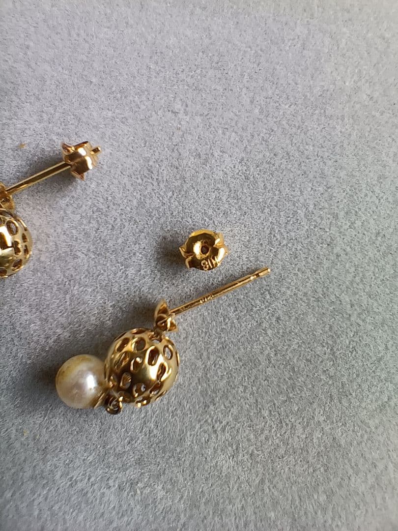18金刻印付きメタルボールとパールのピアス アンティーク好きな方へ★