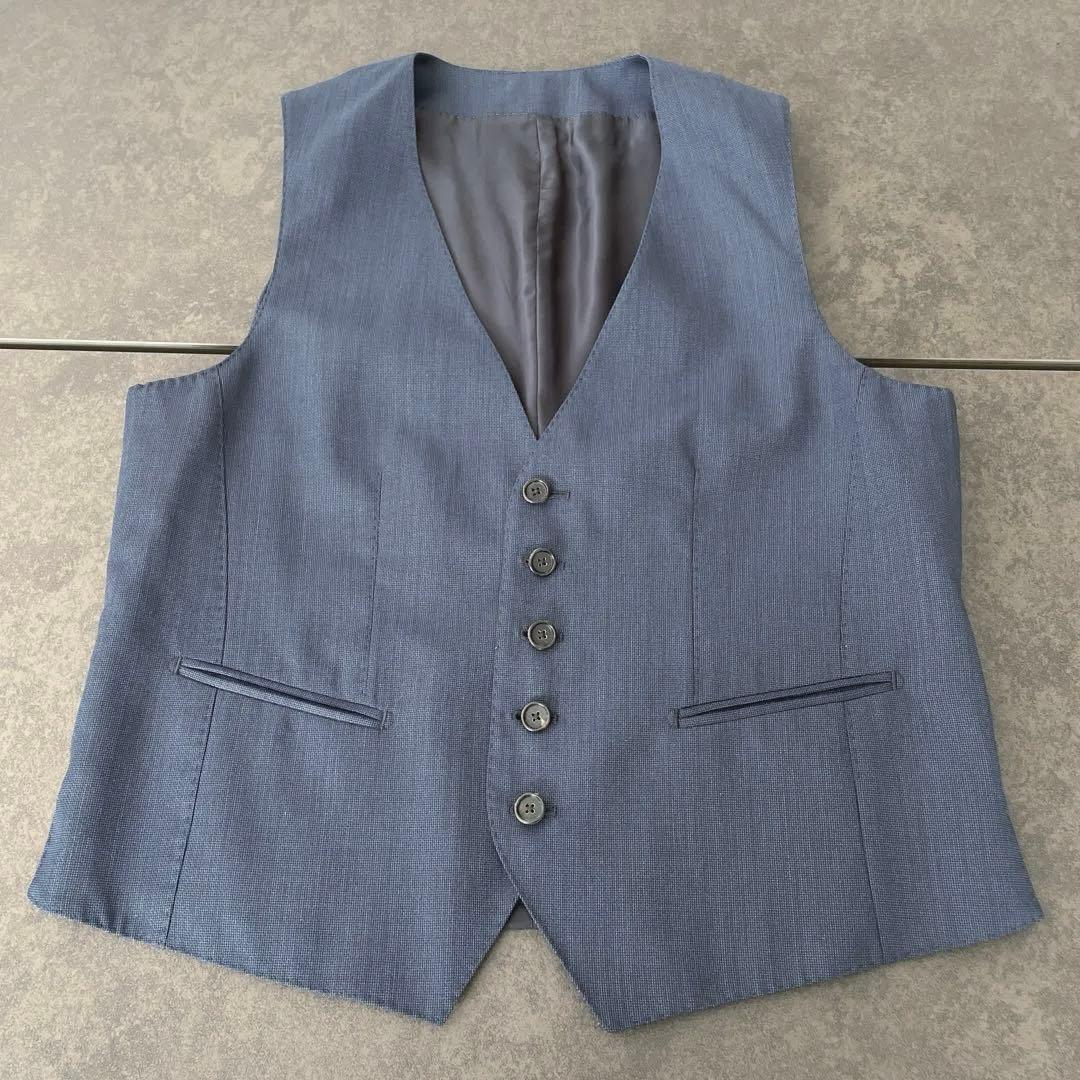 HUGO BOSS ヒューゴボス有楽町阪急正規店購入　極美品　Mサイズ