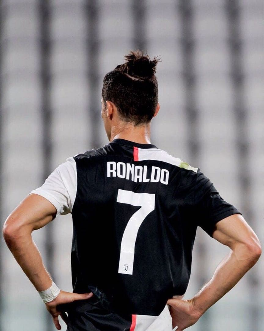 正規品ユベントス 19/20 ユニフォーム ロナウド　Lサイズ