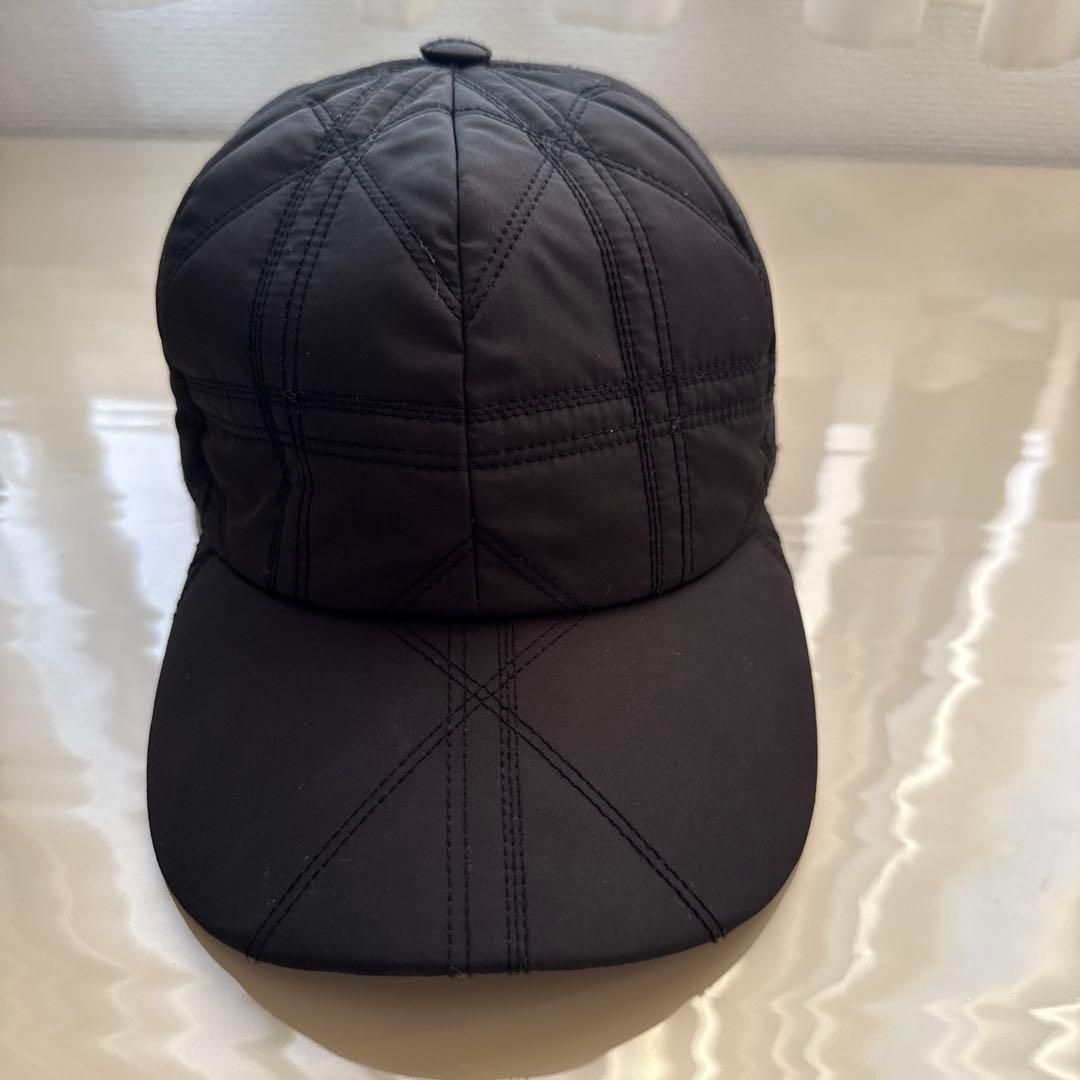 Baby Dior黒 キルティングキャップ 後部調整可能