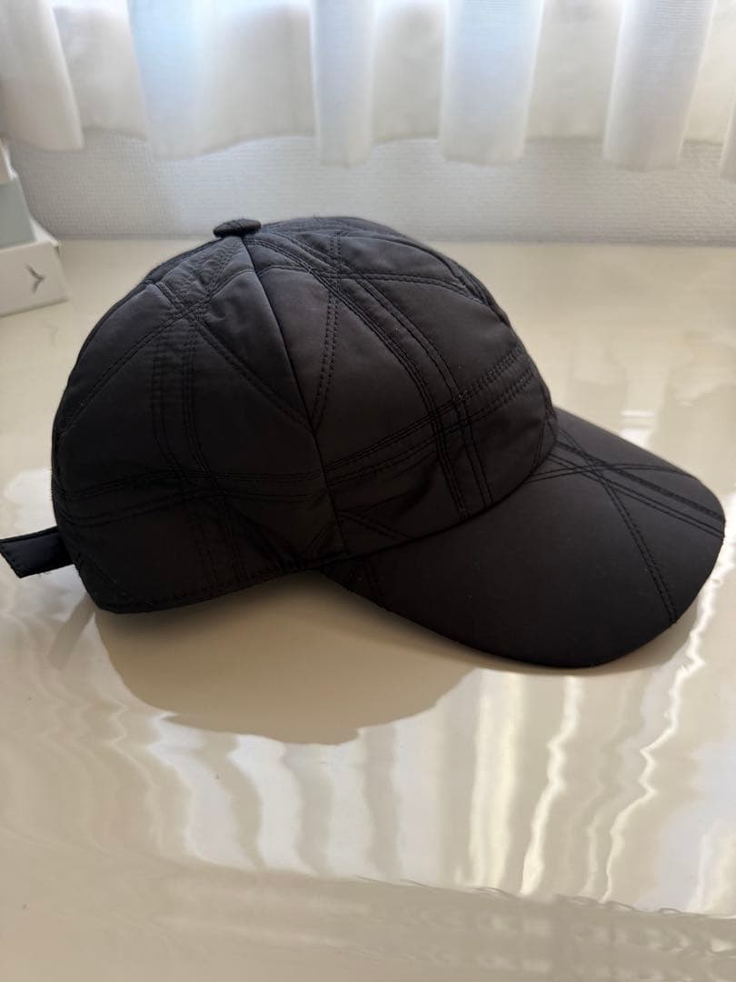Baby Dior黒 キルティングキャップ 後部調整可能