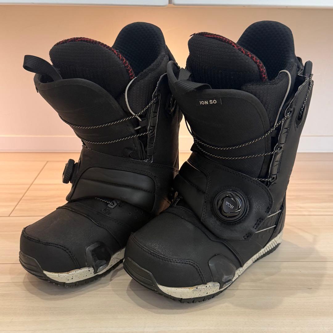 バートン プロセス フライングV 152cm 板+バインディング+ブーツ　その他