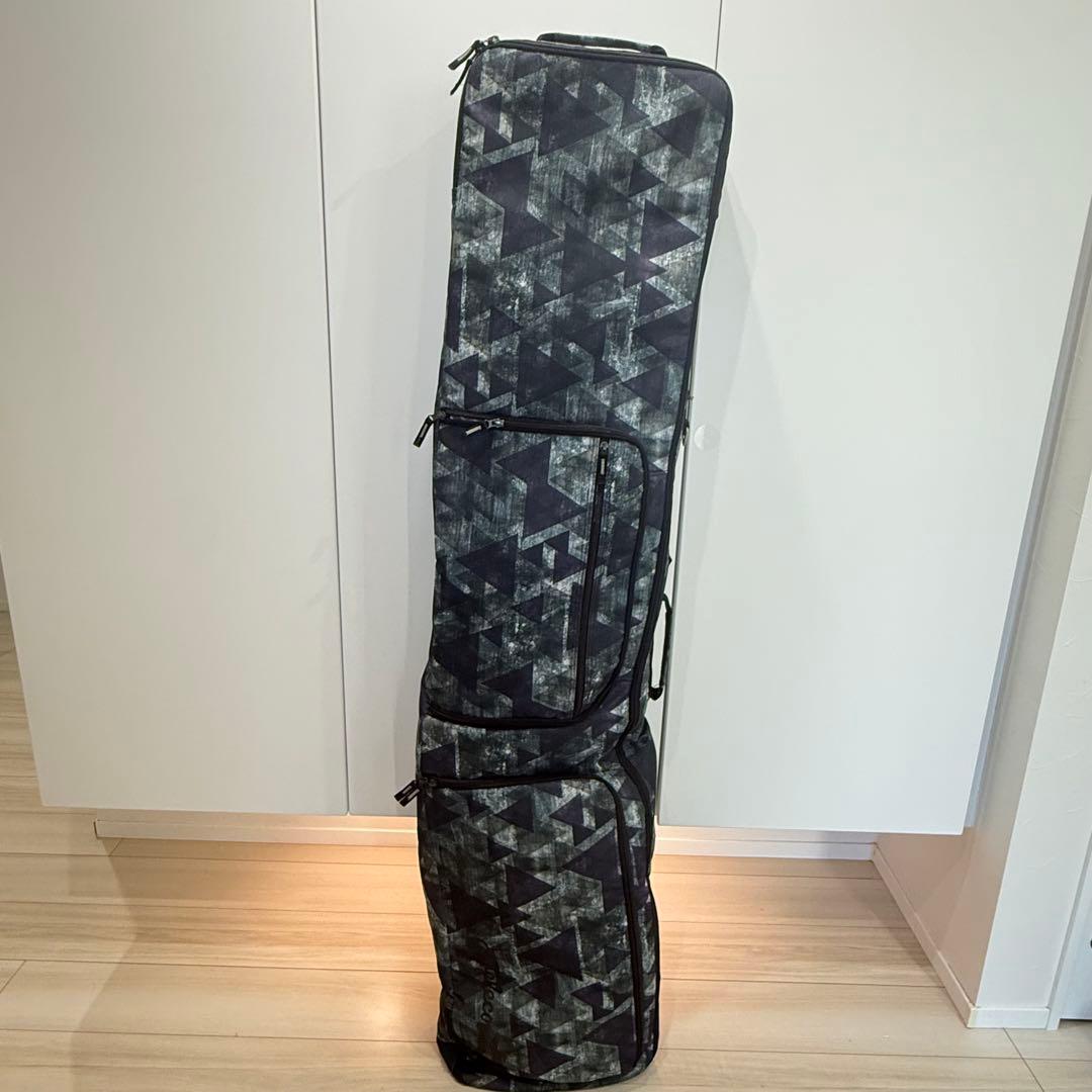 バートン プロセス フライングV 152cm 板+バインディング+ブーツ　その他