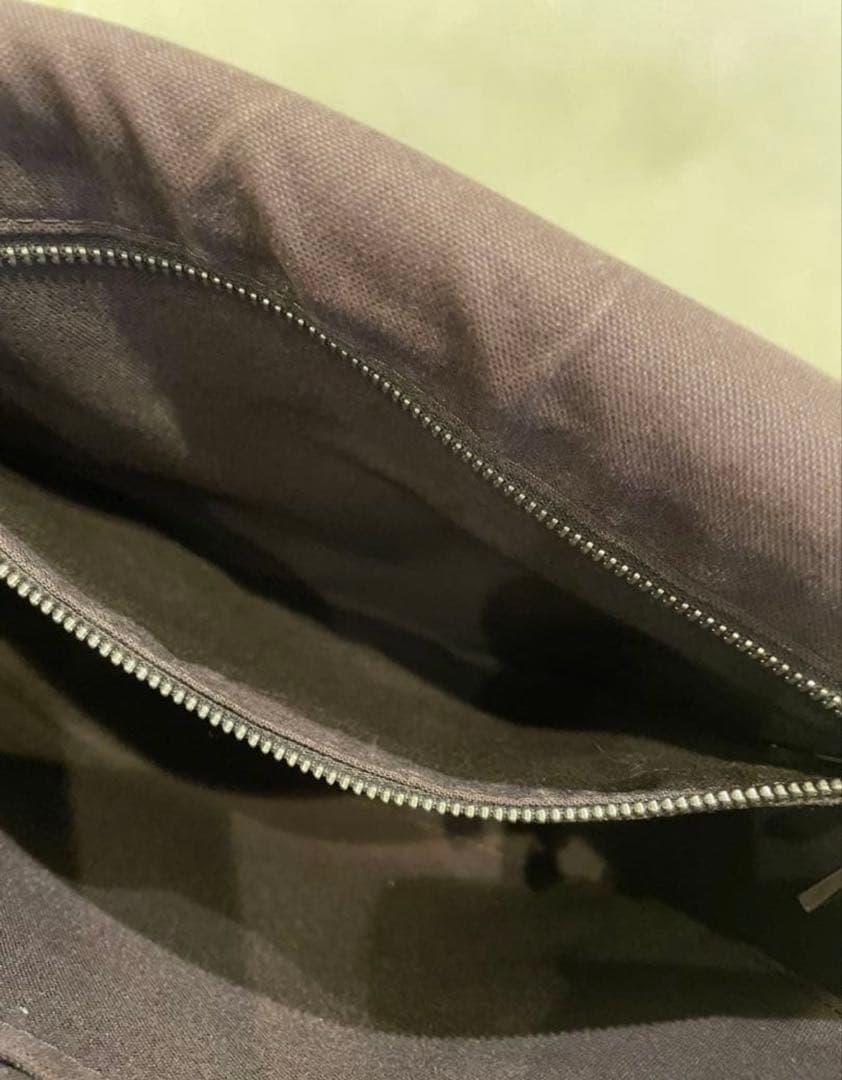 ルイヴィトン タイガ ロマン グレー ショルダー メッセンジャーバッグ