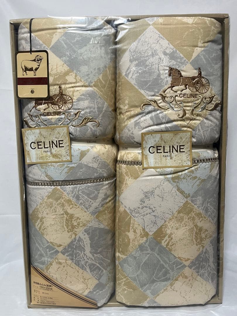 美品タグ付き　CELINE ラヴァン羊毛肌掛布団　2P 馬車ロゴ　希少デザイン