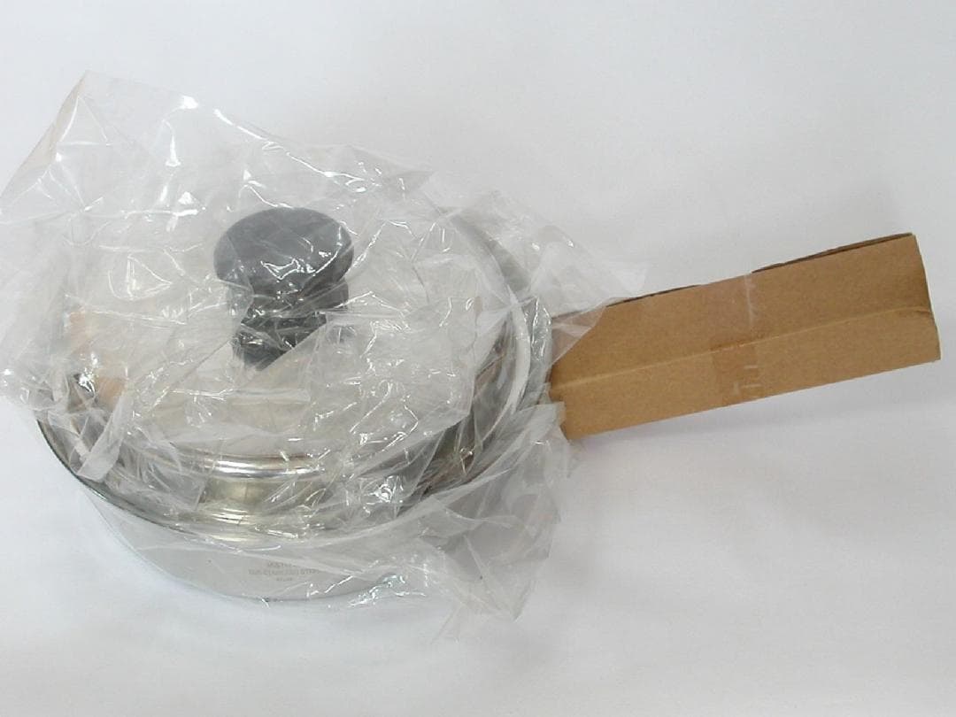 アムウェイ 中フライパン 現行未使用品 2008製 料理本とスクラブバッズ1個付