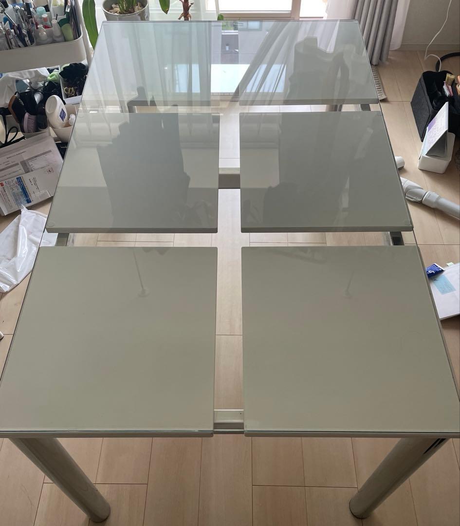ガラス　ダイニングテーブル　4人用