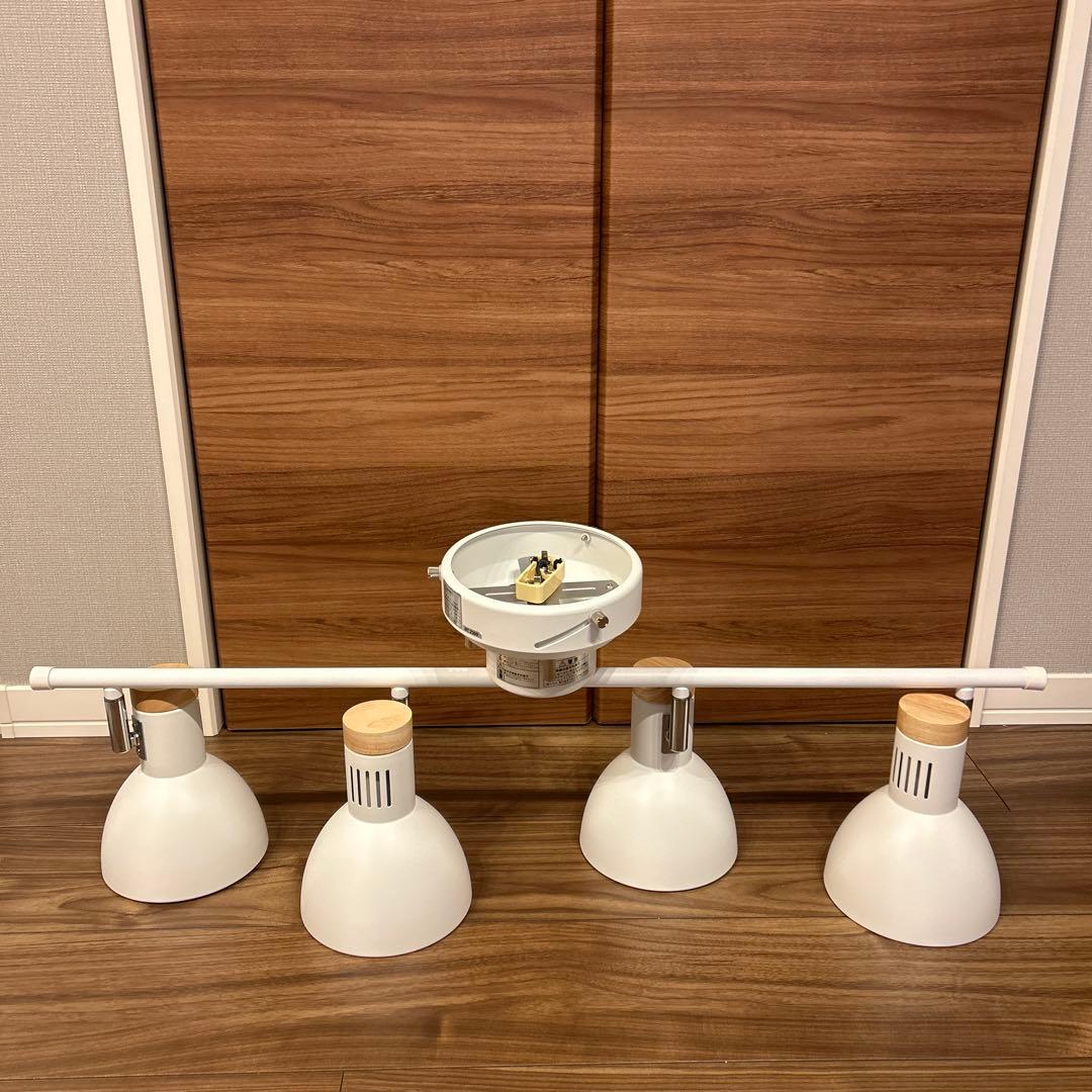 ニトリ　シーリングライト　メストロ　4RC WH