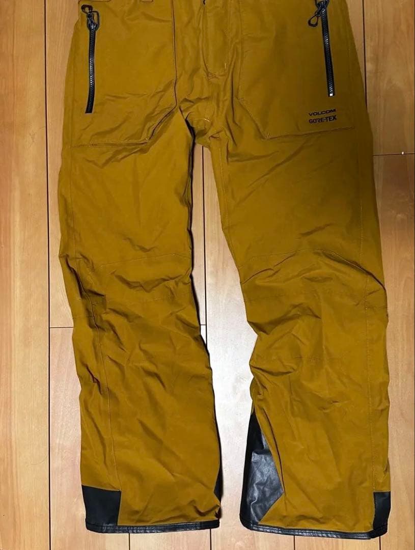 VOLCOM スノーボード ビブパンツ　未使用