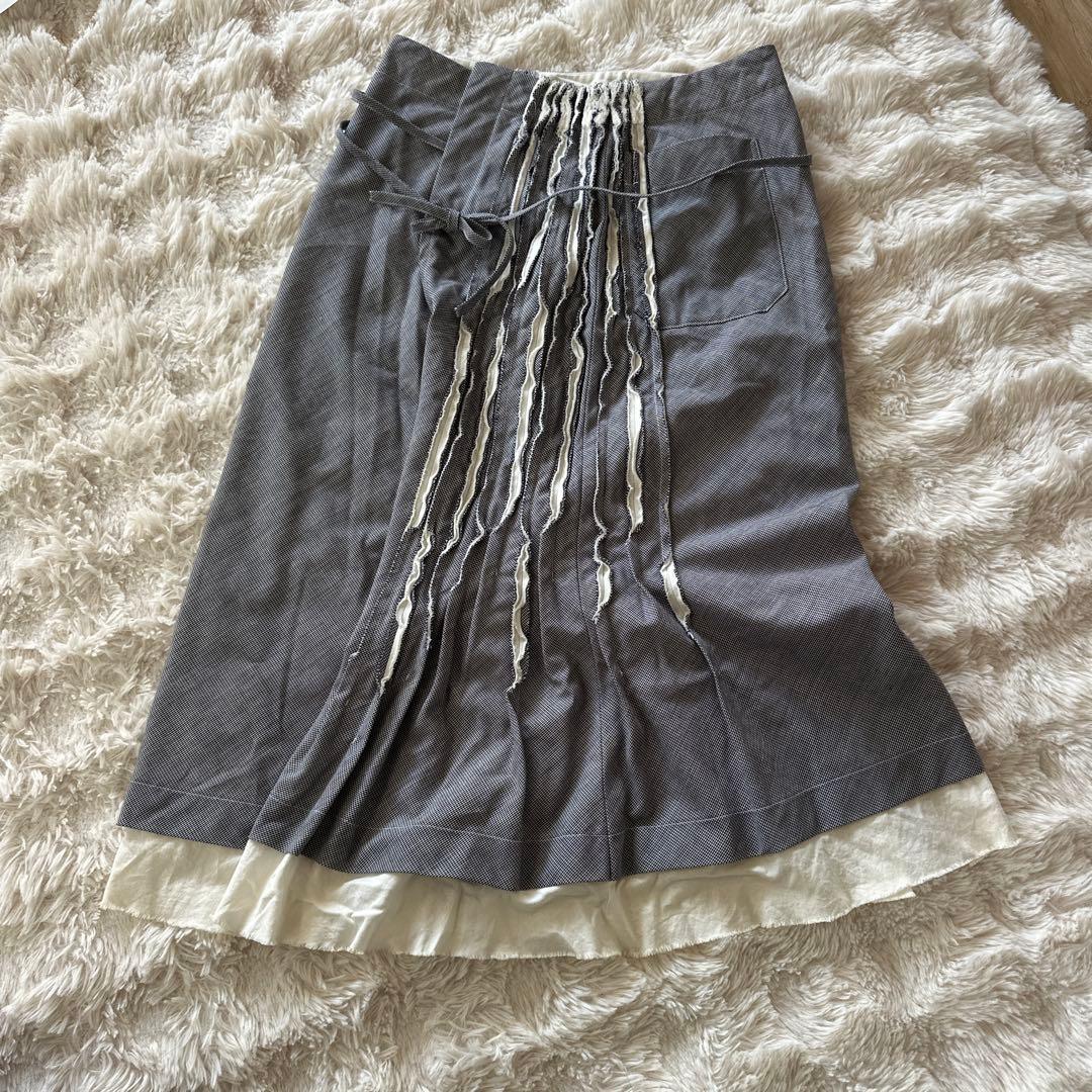 トリココムデギャルソン　フリルエプロンスカート