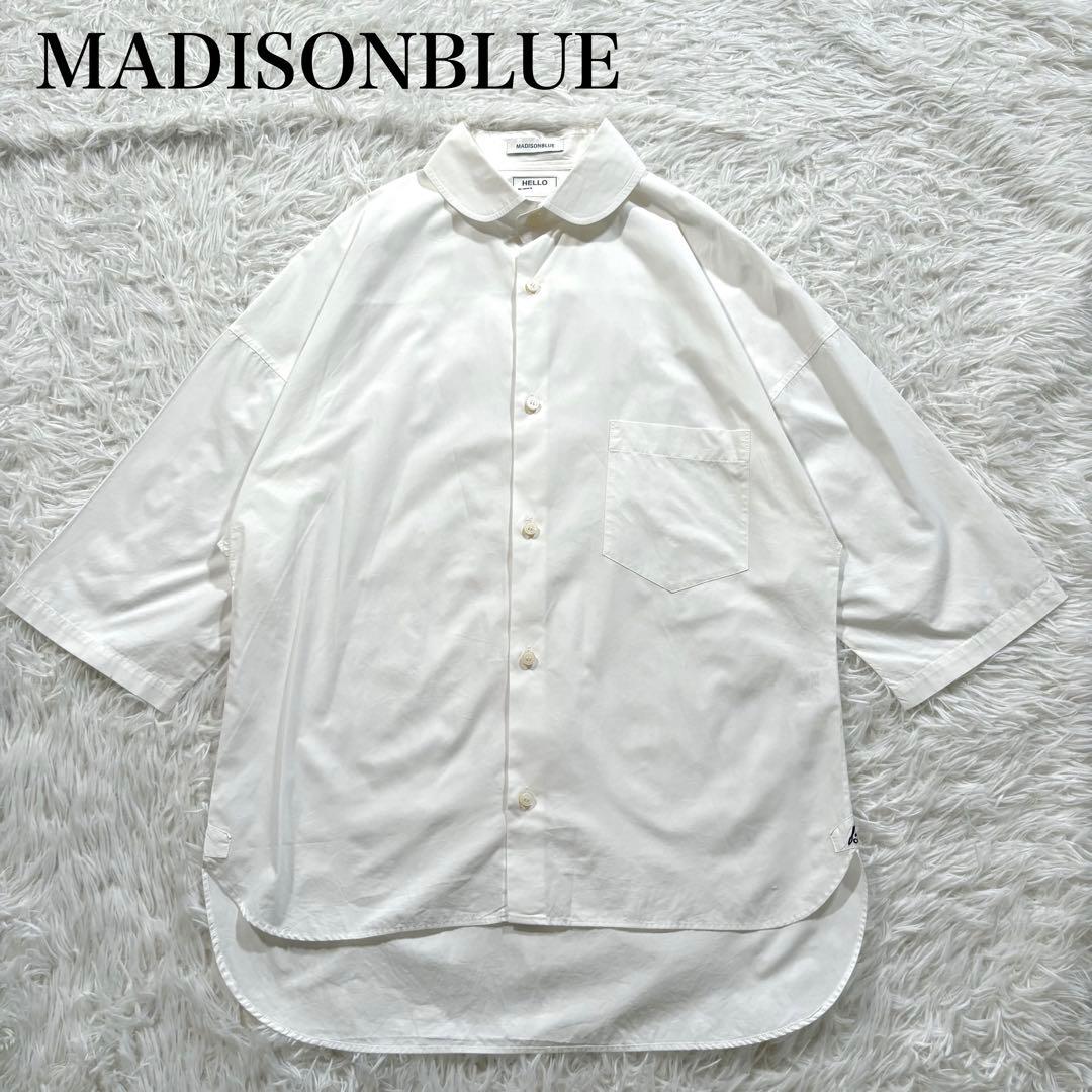 美品✨️マディソンブルー　24SS 半袖　ラウンドカラー　ブラウス