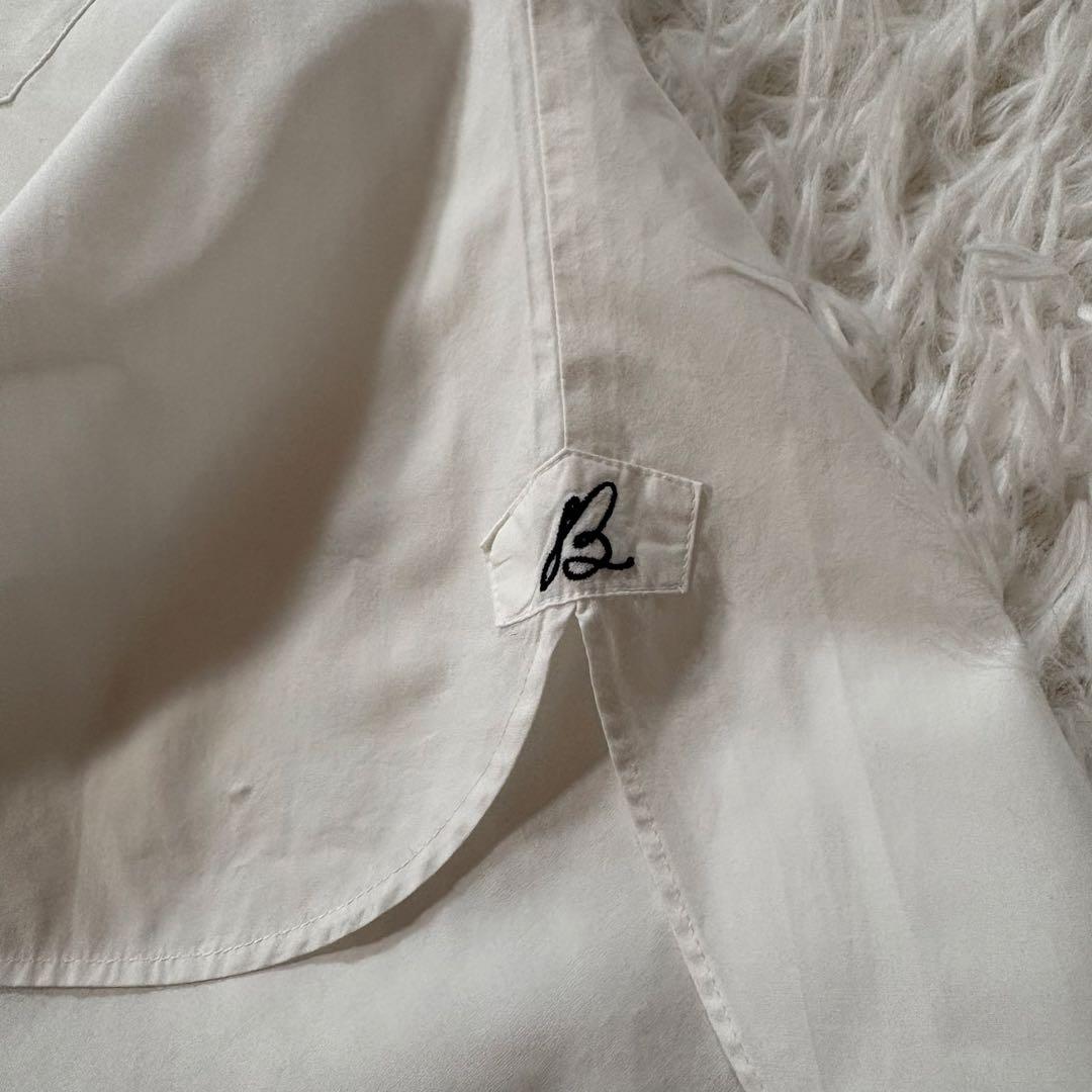 美品✨️マディソンブルー　24SS 半袖　ラウンドカラー　ブラウス