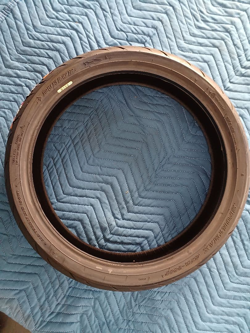 パーツ DUNLOP GPR300 110/70ZR17 150/70ZR17