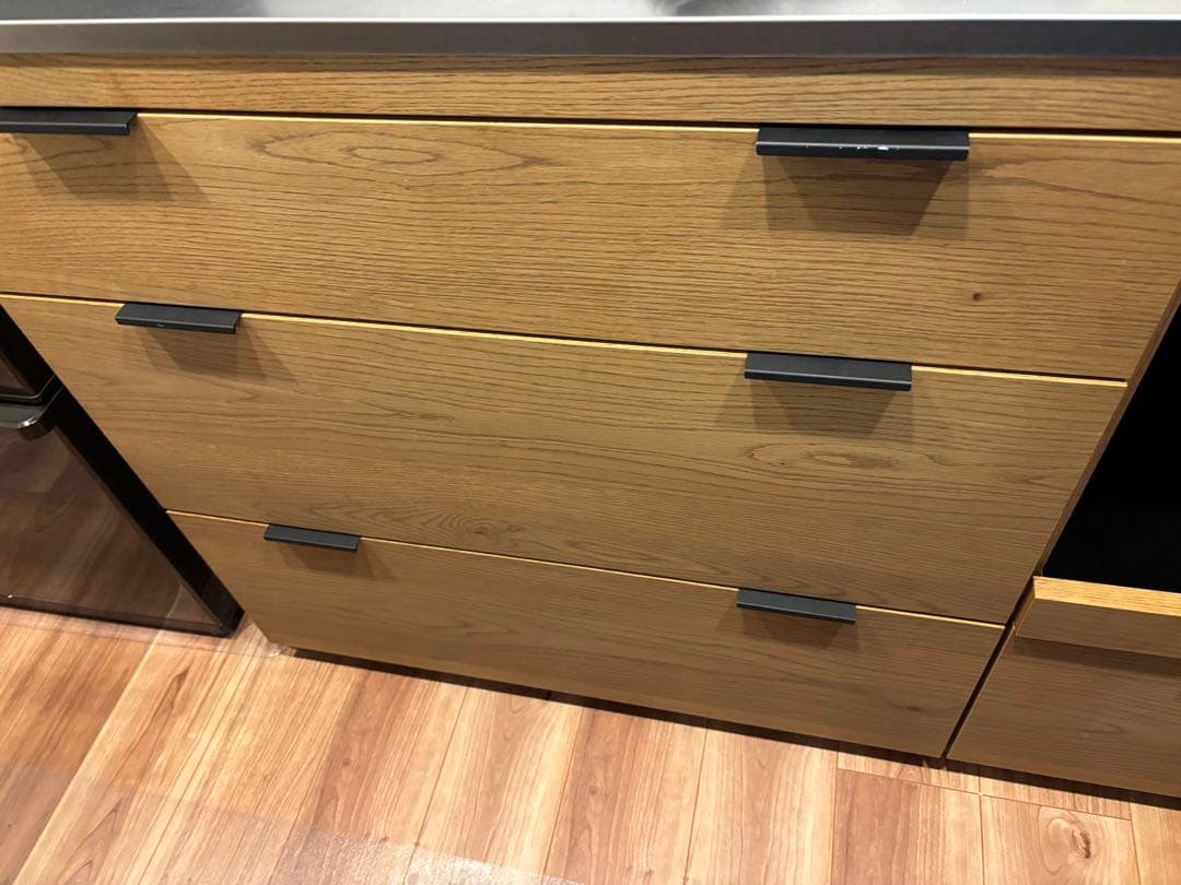 期間限定セール　送料込　unic ウニコ　ADDAY キッチンカウンター