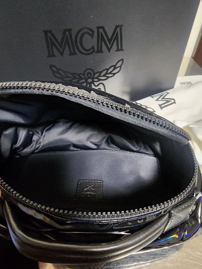 MCM 　限定品バッグ