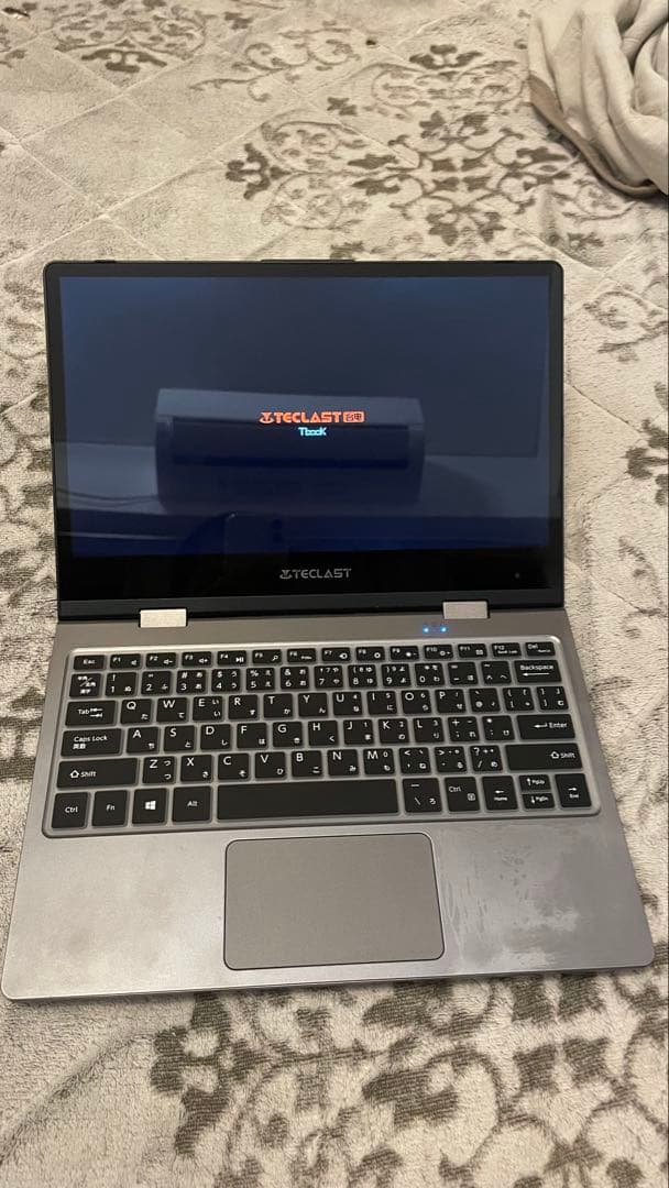 Teclast F5 N4100 中古2in1 ノートパソコン タッチスクリーン