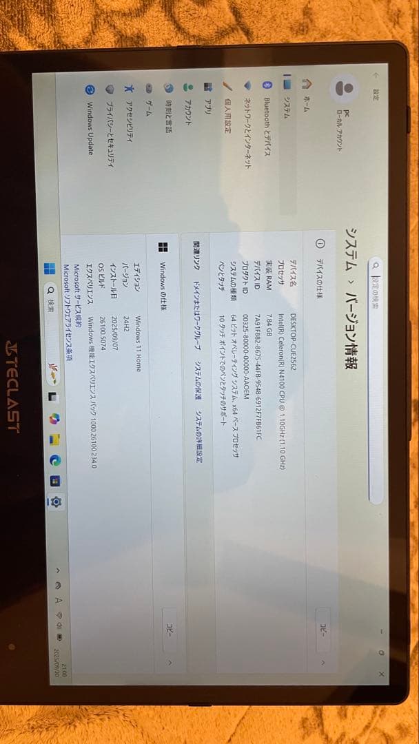 Teclast F5 N4100 中古2in1 ノートパソコン タッチスクリーン