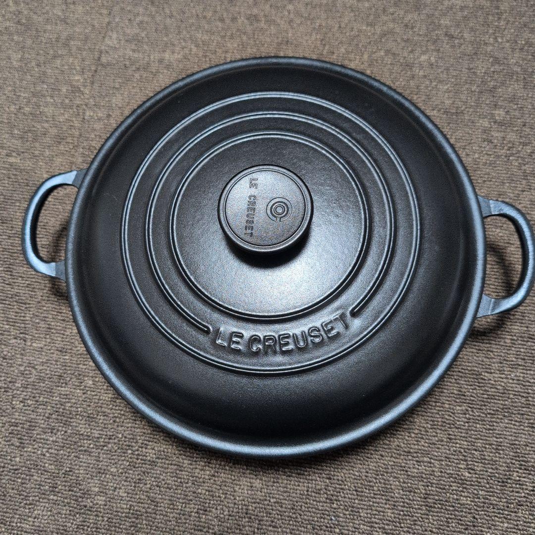 LE CREUSET 両手鍋26センチ 蓋付き 人気カラーブラック