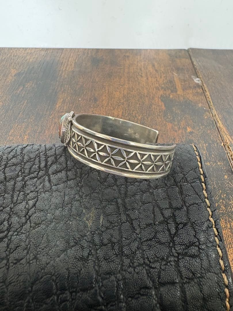 ドノヴァンキャドマン インディアンジュエリー　ターコイズバングル