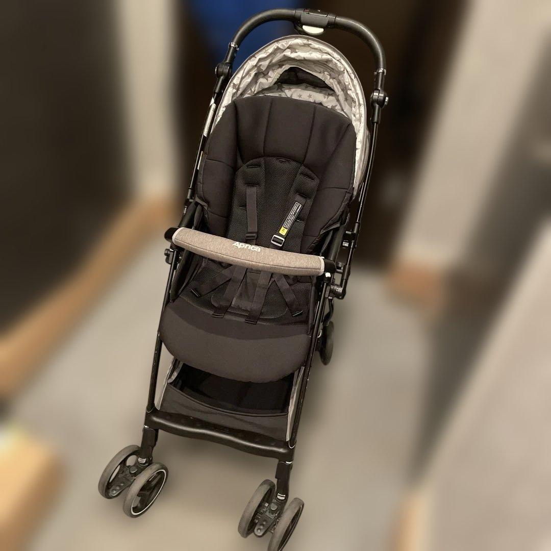 Aprica アップリカ　ベビーカー　ラクーナエアー　コンパクト