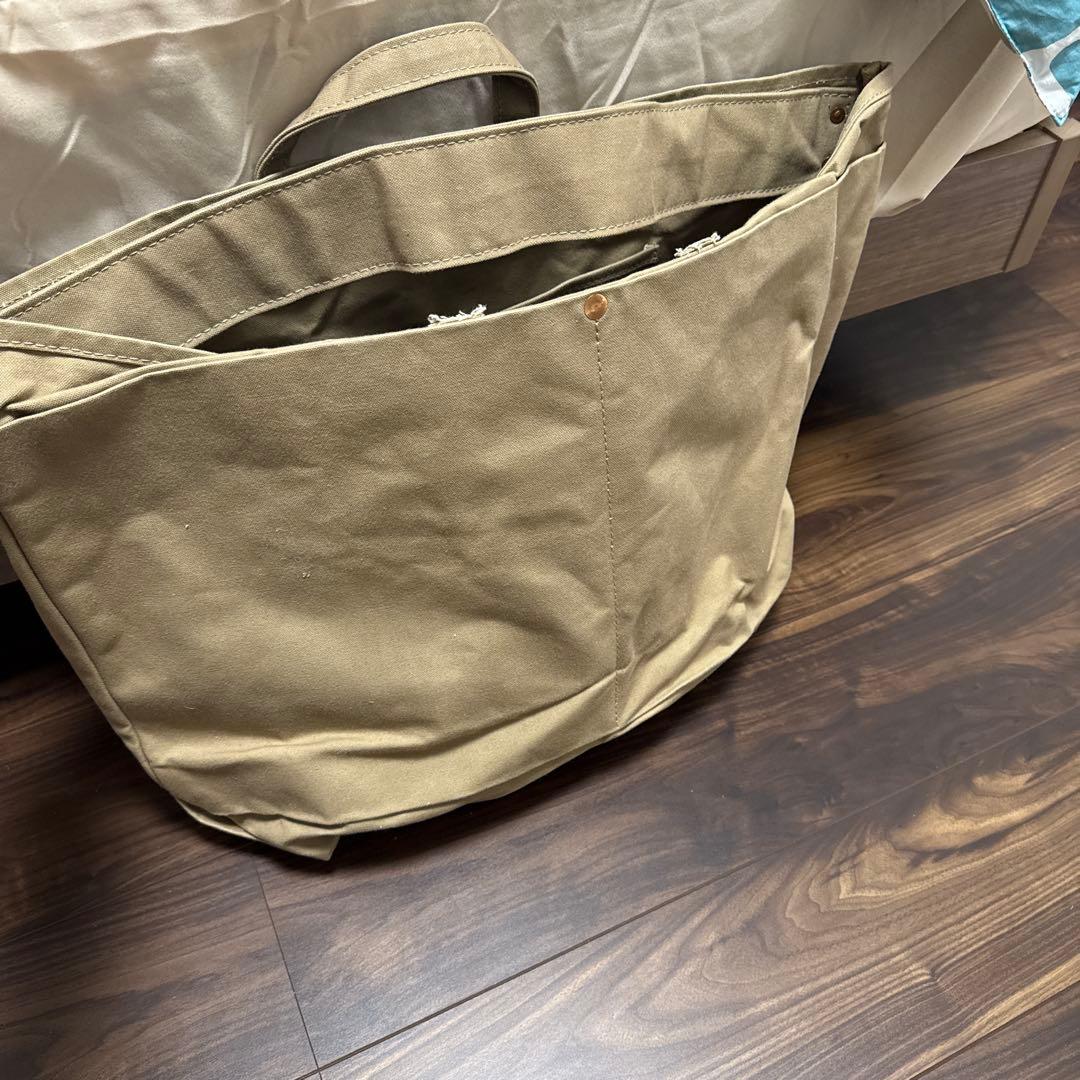 this is (a)n Base tote L トートバッグ